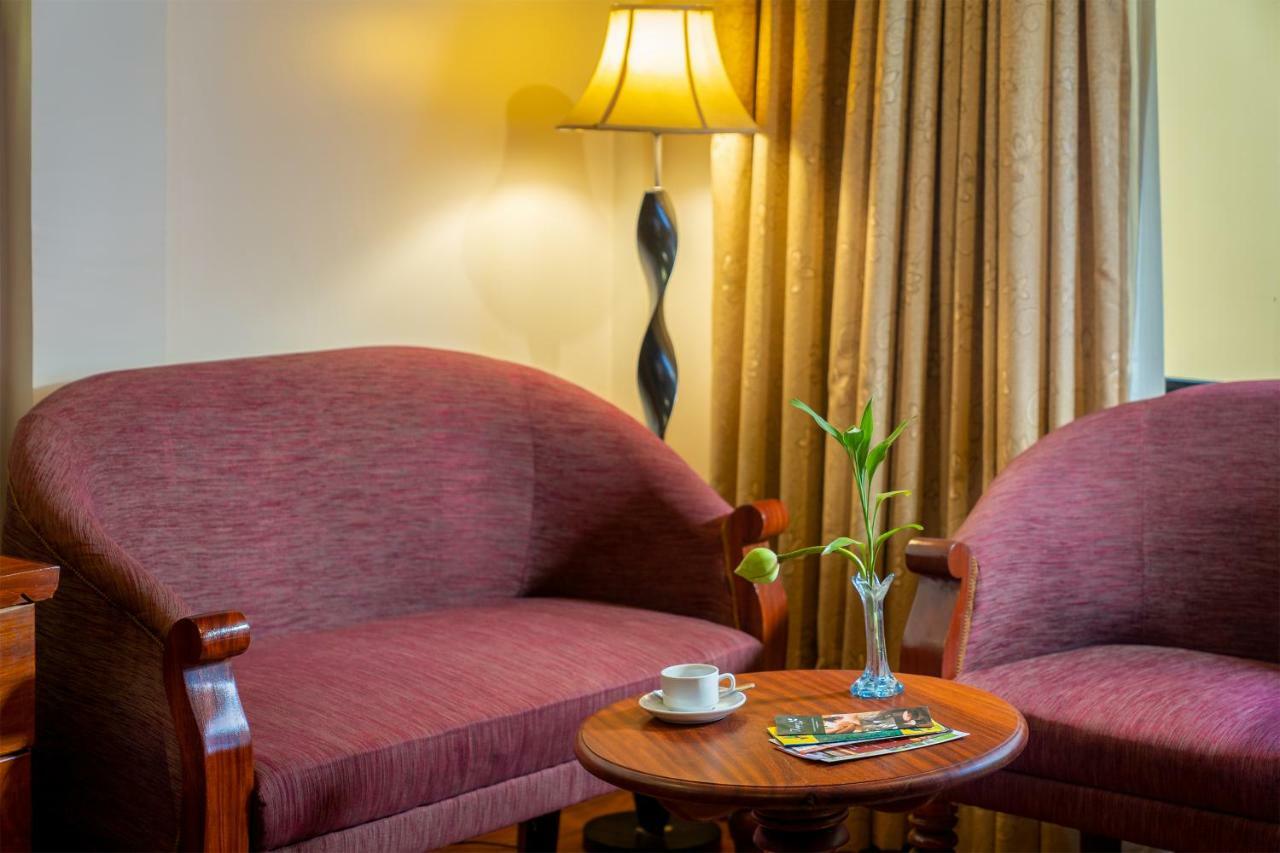 Dragon Royal Angkor Otel Siem Reap Dış mekan fotoğraf