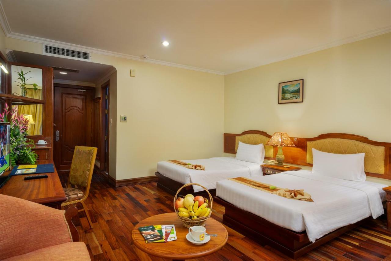 Dragon Royal Angkor Otel Siem Reap Dış mekan fotoğraf