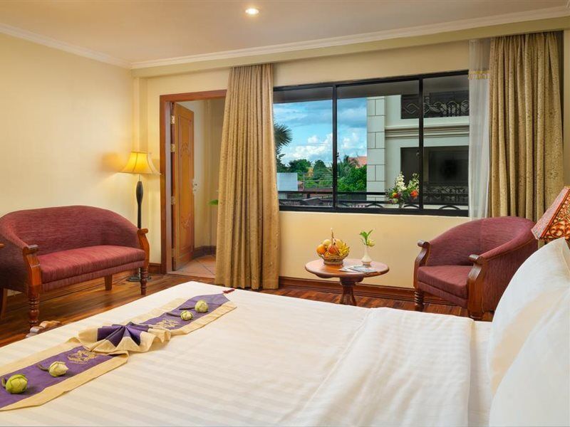 Dragon Royal Angkor Otel Siem Reap Dış mekan fotoğraf
